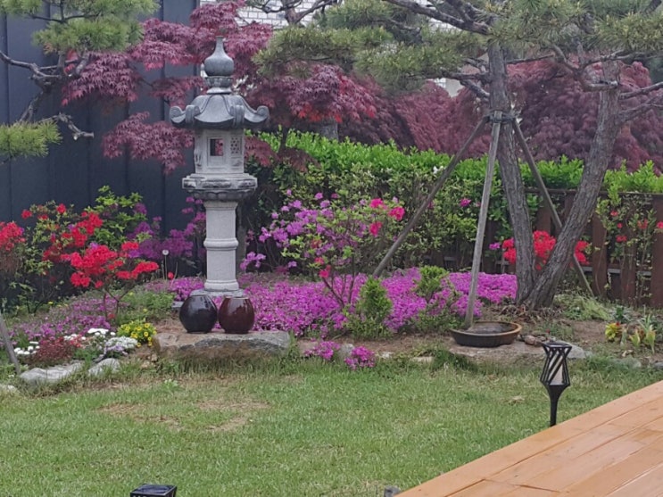  윤현주의 영화돌아보기4 -  눈부신 하늘보다 더 잔인하고도 가슴저린 사월에 대하여.../어쩌다보니 자꾸 몰아본다