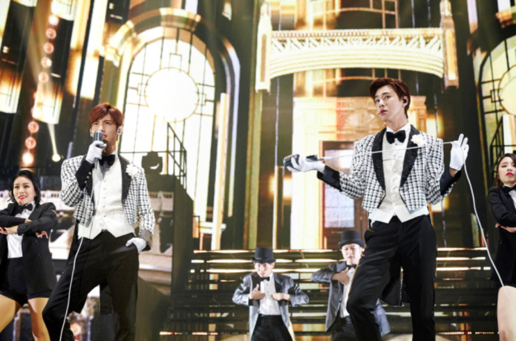  동방신기, 예능 활동도 본격화…'2세대 아이돌'의 모범