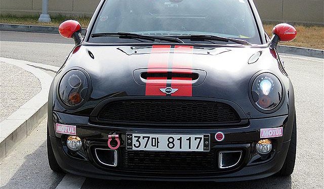  미니 MINI COUPE 1.6 S 중고차 이거입니다