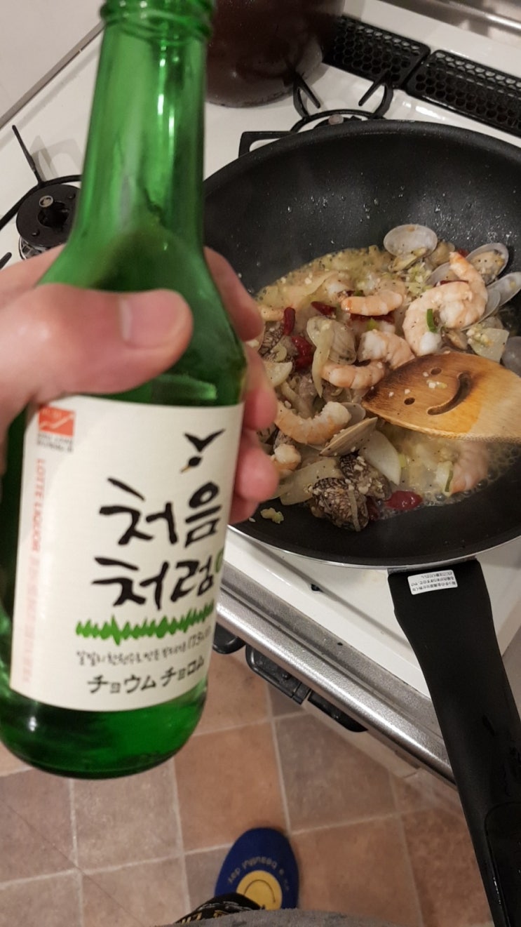  19.04.27] 종st 바지락새우버터술찜....?