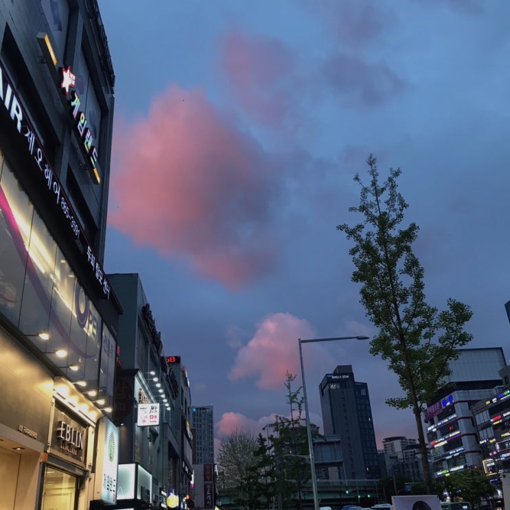  조금 더 뜨겁길 바래.