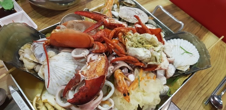  평택해물탕,바다를 품은 해적선에서 바다의 향기를 느껴요.