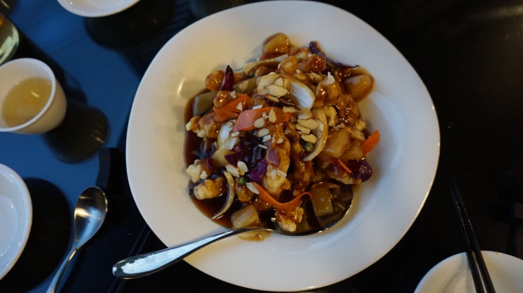  청사포 맛집 : 산더미 같은 해물에 치이는 중식당, 여의루(다릿돌 짬뽕?!)