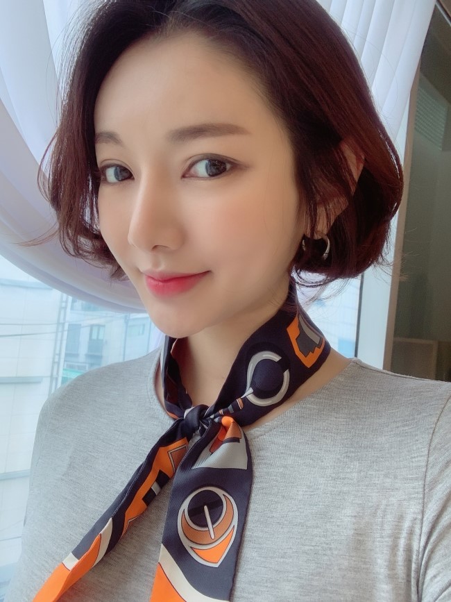  여자 단발머리 / 단발펌 / 박신혜단발