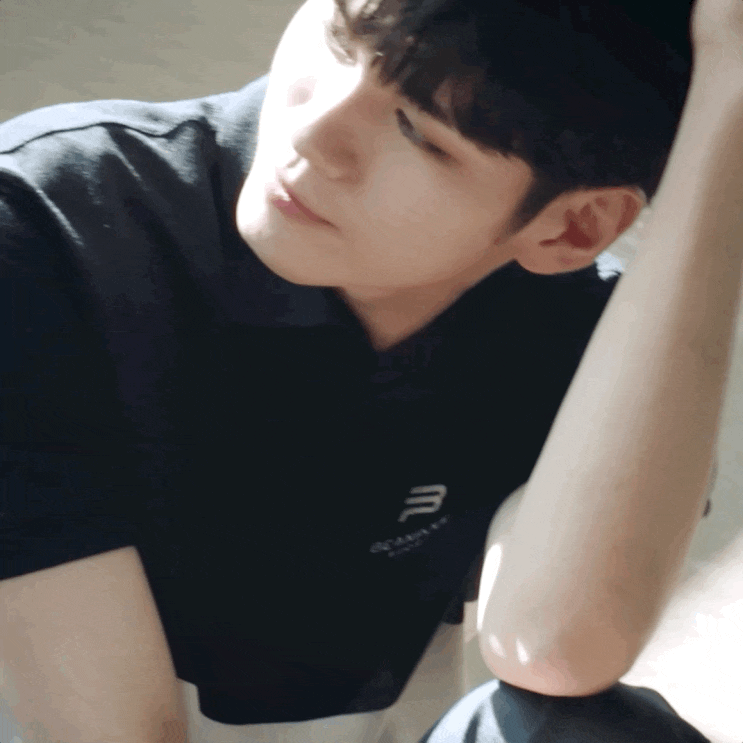  빈폴스포츠 쿨한티셔츠, 옹성우 & 전소미 화보!!! 20% 세일 + 포토엽서 증정까지