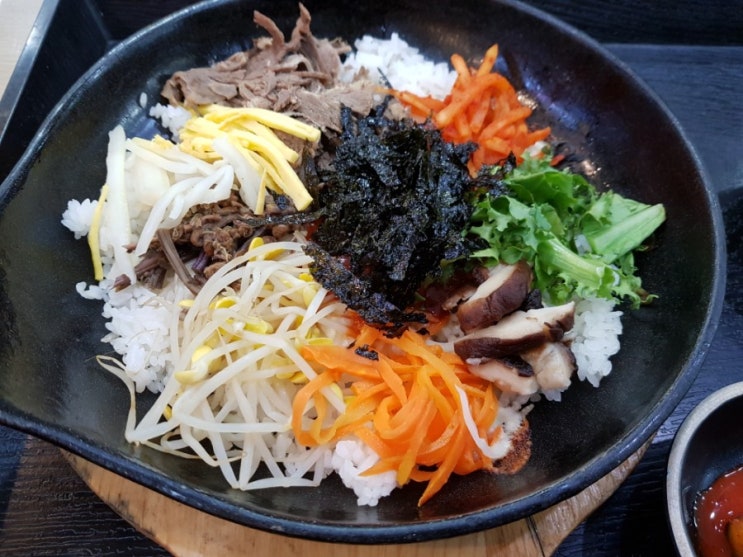  순천완주고속도로 전주방향 상행선 오수휴게소 Hot 메뉴 임실치즈철판비빔밥