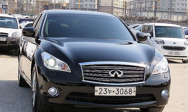  인피니티 M30d 3.0 디젤 중고차 너를놓칠수없어