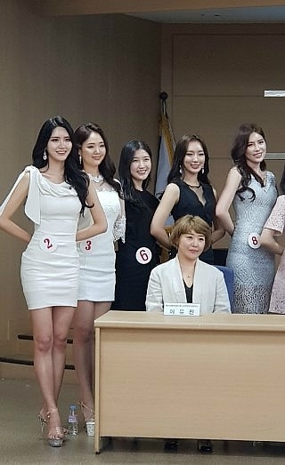  2019 미스경북 선발대회 심사장