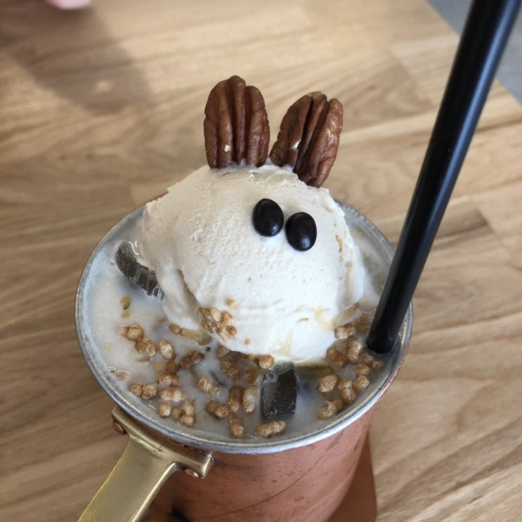  대구 반월당 남산동카페 #우든(wooden)