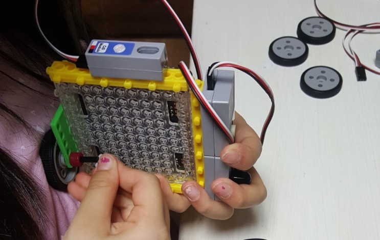 초등학생 어린이날 선물-미니로보  미니로봇만들기