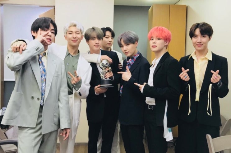  [방탄소년단] 190425 엠카운트다운 (Mcountdown) 1위 인터뷰 & 앵콜 무대 풀버전