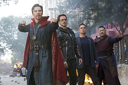  어벤져스: 인피니티 워 Avengers: Infinity War