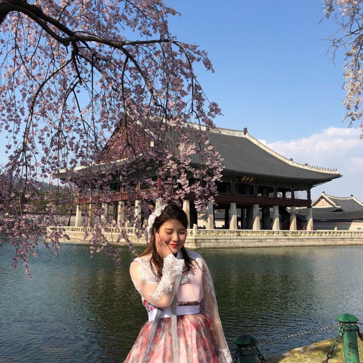 휴학생이 웃는 소리는? 휴하학휴하학