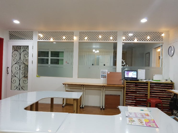  군산 아동미술학원의 혁신! E-러닝 시스템 도입한 필아트 미술학원