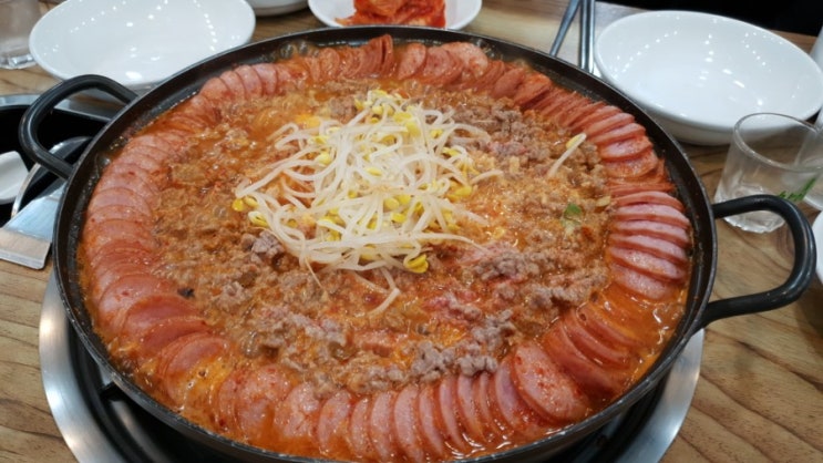 인계동의 이나경송탄부대찌개