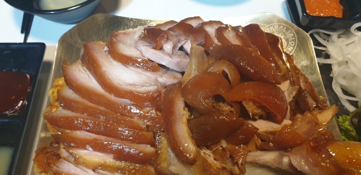  맛있는 족발먹고 커피로 입가심