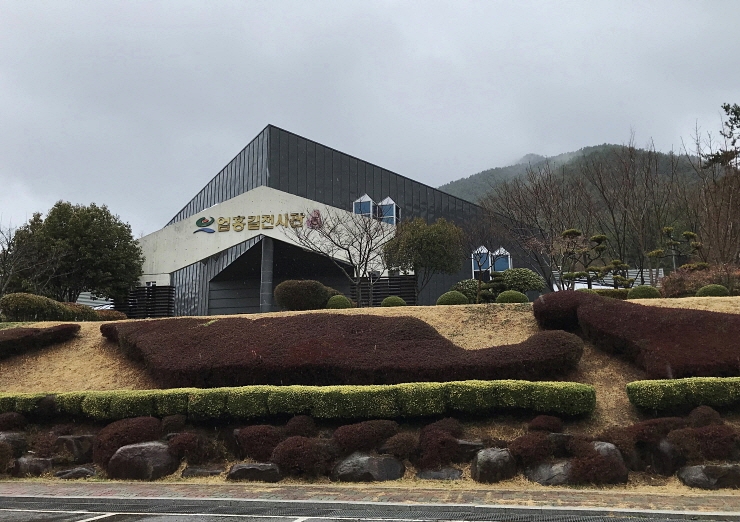  고성군 여행-산이 좋아 산 사나이가 된 영원한 산행대장 '엄홍길 전시관'
