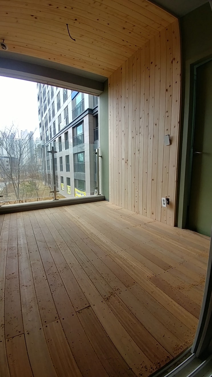  다산지구 다산동 아파트 리모델링 부분인테리어 데크시공 데크설치