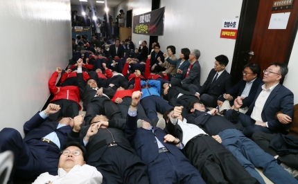  특위·법사위·본회의 ‘3개 관문’ 남아…빠르면 6개월뒤 표결