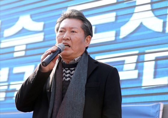  [국민청원]  정청래 “한국당 해산 청원 1000만 돌파 가즈아…국민도 임계점 넘었다”