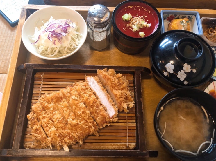 일산 백석동 벨라시타 만뽀 /일본 가정식, 돈까스정식