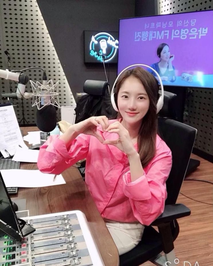  김지원 아나운서, 'FM대행진' 스페셜 DJ "또 함께해요"