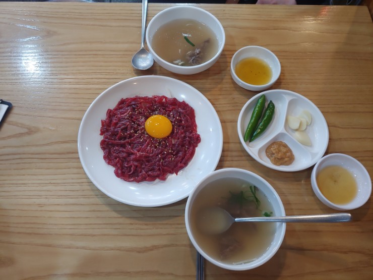  엄마랑 서울 나들이. (광장시장&동묘&청계천)