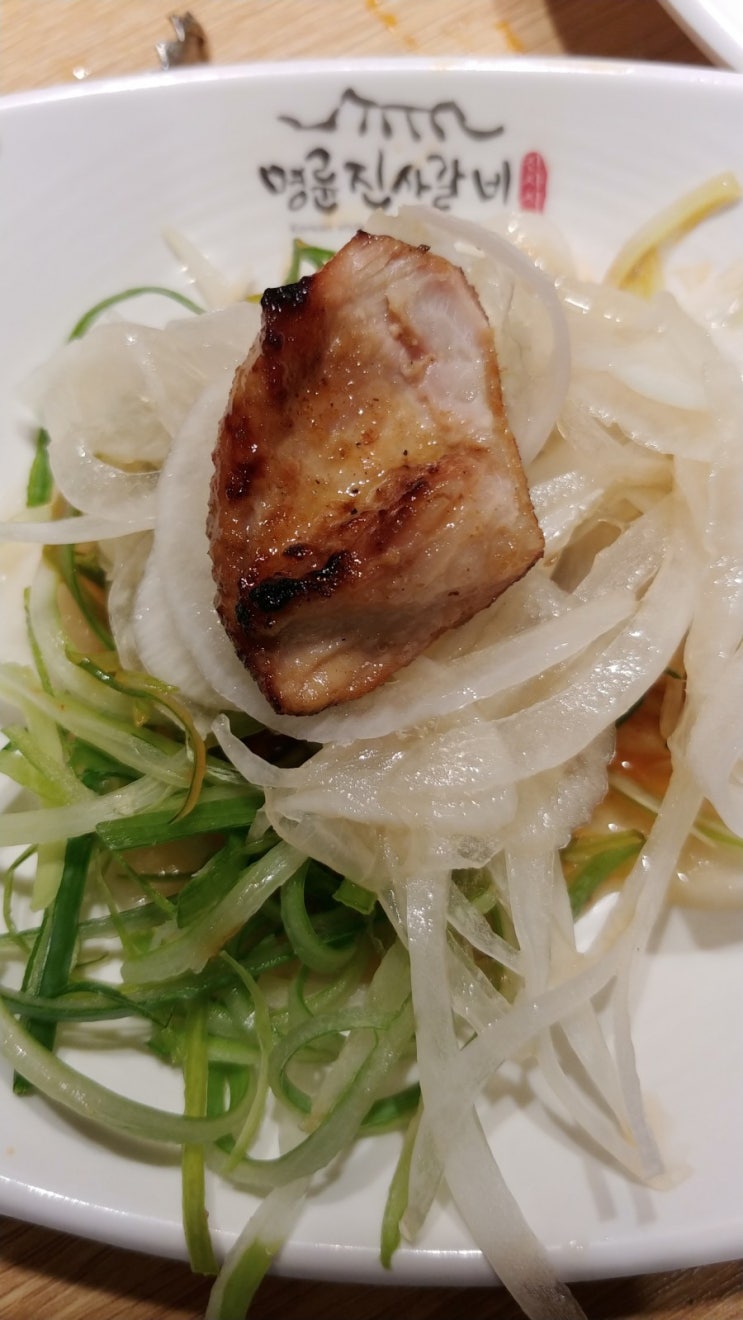  창원 도계동 명륜진사갈비 / 돼지갈비 밥 음료수 무한리필