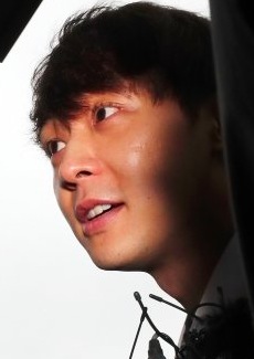  박유천 변호사 사임 박유천 팬들 인정 양성 황하나 대질심문 