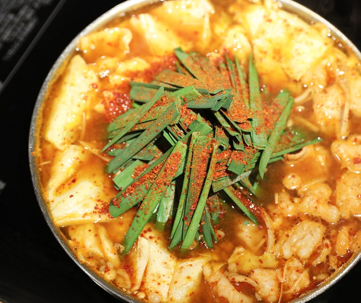  후쿠오카 맛집 : 캐널시티 모츠나베 마에다야 매콤한 인생 모츠나베
