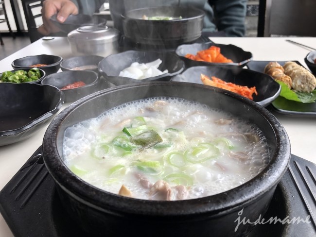  경기도 광주시 오포읍 문형리 명사순대 광주오포점 / 순대 / 순대국 / 순대정식 / 신주리단골집 / 주리미식회 with 윤호성 @