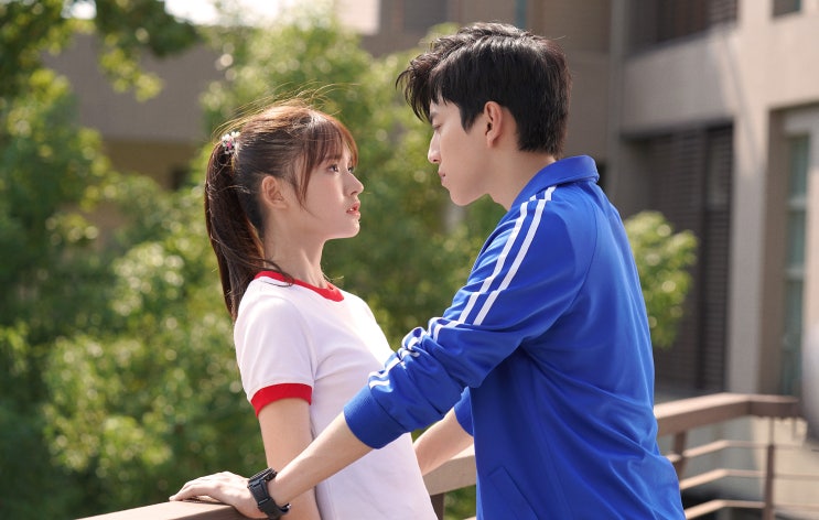  [리뷰] 一吻定情, Fall in Love at First Kiss (장난스런 키스)