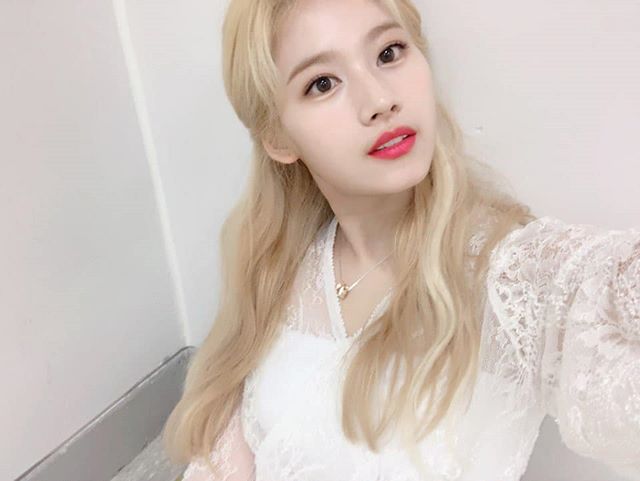  트와이스 사나의 헤이세이, 레이와 발언 논란 - 키보드 애국자들은 오늘도 불편