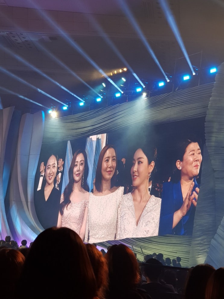  2019 백상예술대상 실시간 현장 왔어요!!!