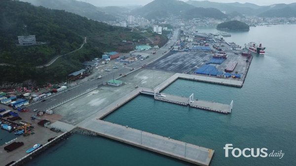 완도항 해경 전용부두 준공…1천t급 함정 수용 - 포커스데일리 완도항 해경 전용부두 준공…1천t급 함정 수용 - 포커스데일리