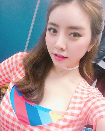  뛰어난 가창력을 지닌 미모 트로트 가수 설하윤 섭외방법 / 설하윤 섭외비용 / 가수섭외 뉴엔터!