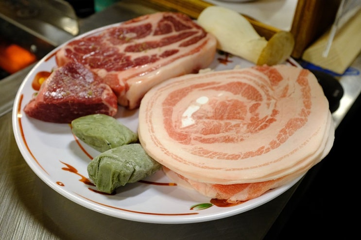  강남역 고기집 퀄리티 만족!