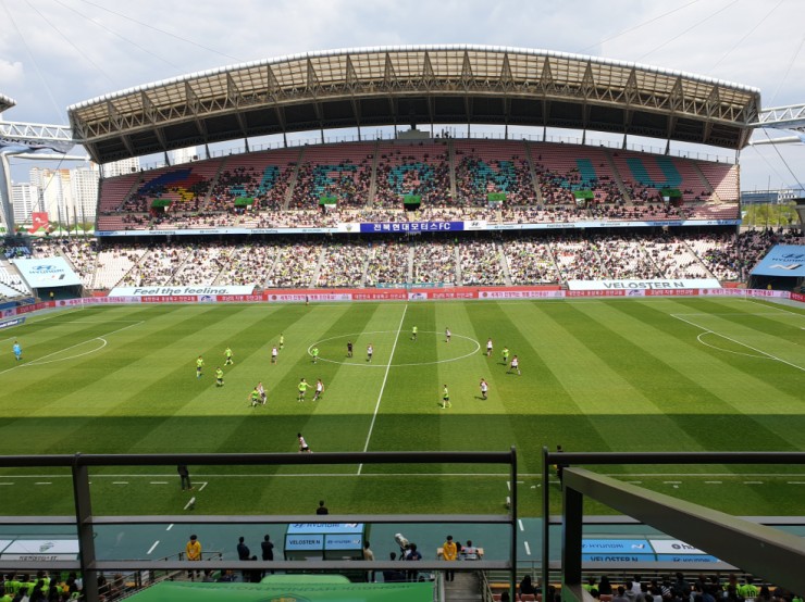  전주월드컵경기장 스카이박스에서의 첫번째 축구경기 관람기! 전북현대와 FC서울!