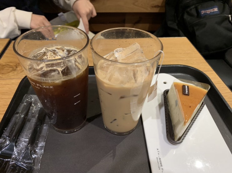  4월 마지막주 5월 첫째주 일상일기_사랑의문답. 쌍문 투썸. 사이클 기록. 명동피자. 동대문라뜰리에.떡볶이파티. 커피온더 플랜