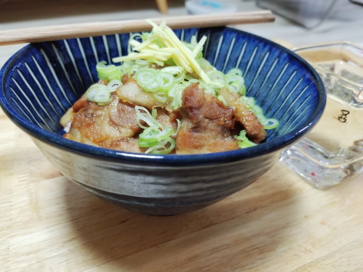 집밥. 내 마음대로 부타동. feat.남은보쌈파먹기. 집밥. 내 마음대로 부타동. feat.남은보쌈파먹기.