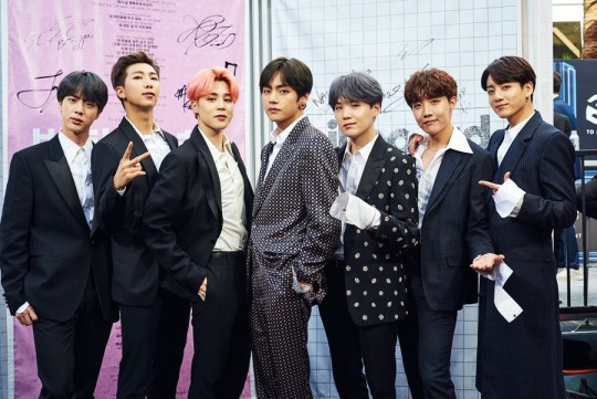  방탄소년단 빌보드 뮤직어워드 한 최초 2019빌보드 2관왕 3년연속 톱 소셜 아티스트 수상