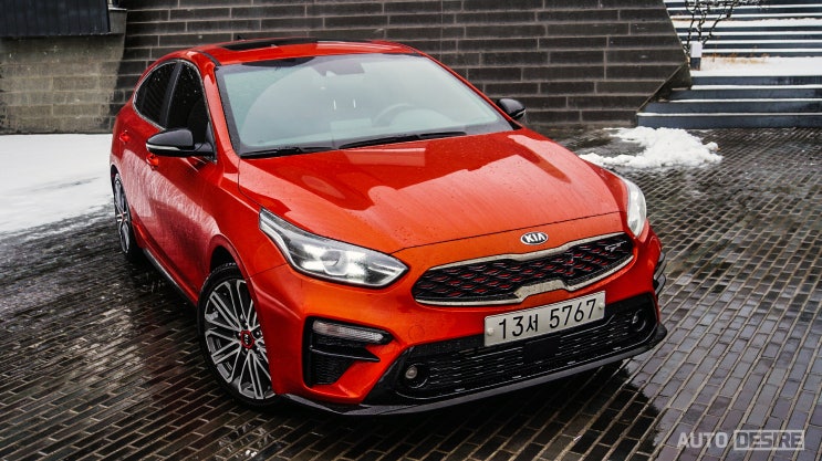 2019 기아 K3 GT 시승기 : 스타일과 운전 재미를 함께 겸비한 데일리 펀카. 2019 기아 K3 GT 시승기 : 스타일과 운전 재미를 함께 겸비한 데일리 펀카.