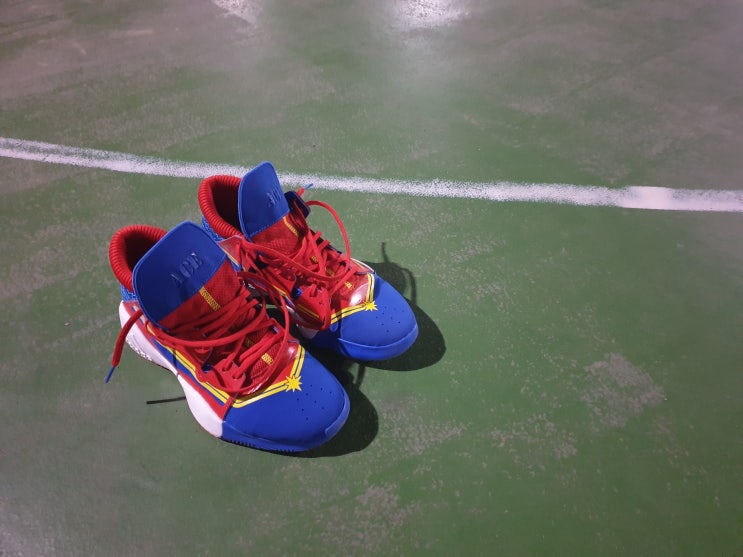  [아디다스] 마블 X 아디다스 프로비젼 캡틴마블 :: Marvel X Adidas 코트 플레이 후기 :: 리뷰 :: 마블 아디다스 콜라보 농구화