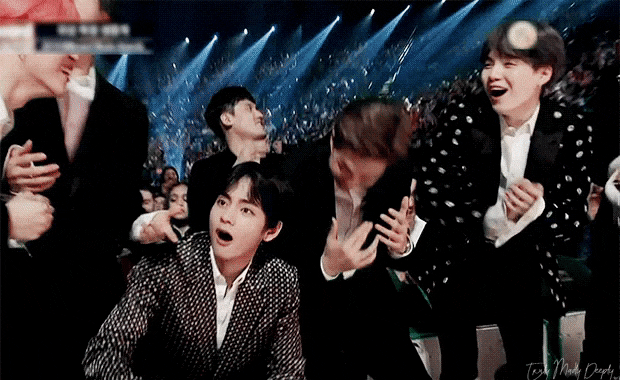  방탄소년단 빌보드 뮤직 어워드 2관왕! BTS 아미 열광하다.