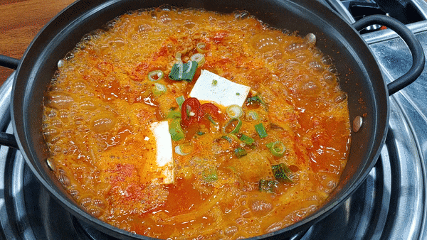  내포김치찌개 :) 가마솥김치찌개