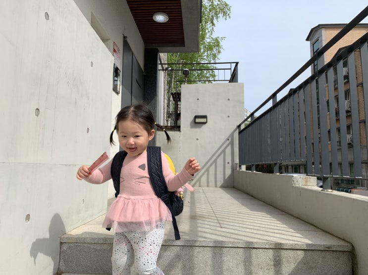  [육아일기] 심심해서 해보는 엄마만족 등원샷 / 3살 아기 머리묶기 / 딸하고 인형놀이 하기