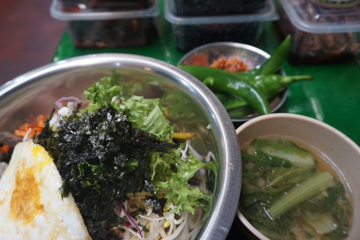  동대문 광장시장 맛집! - 이름 없는 분식집! 누드김밥! 서민갑부! - 광장총각강정!
