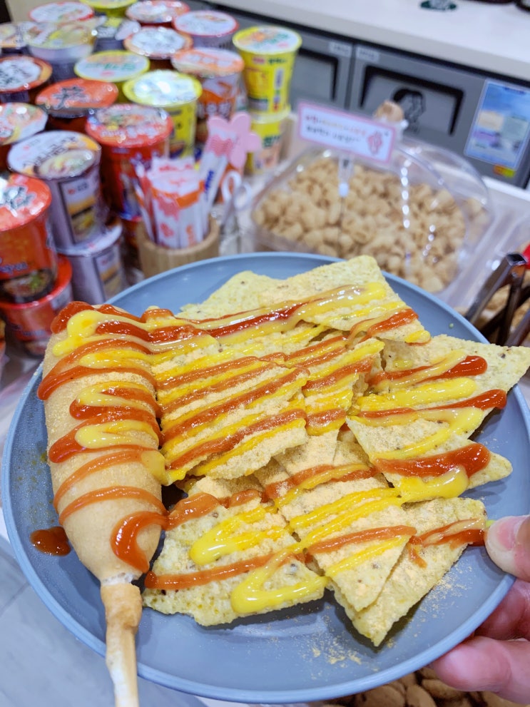  홍대 머쉬룸카페 데이트 추천 + 분위기 좋은 룸카페