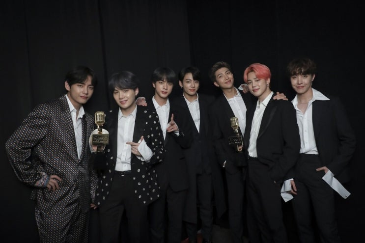  2019 빌보드뮤직어워즈 BTS 2관왕!