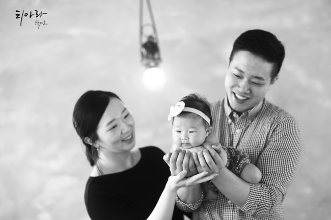  아기사진 잘찍는곳 ! 광명 티아라스튜디오 50일촬영 :)